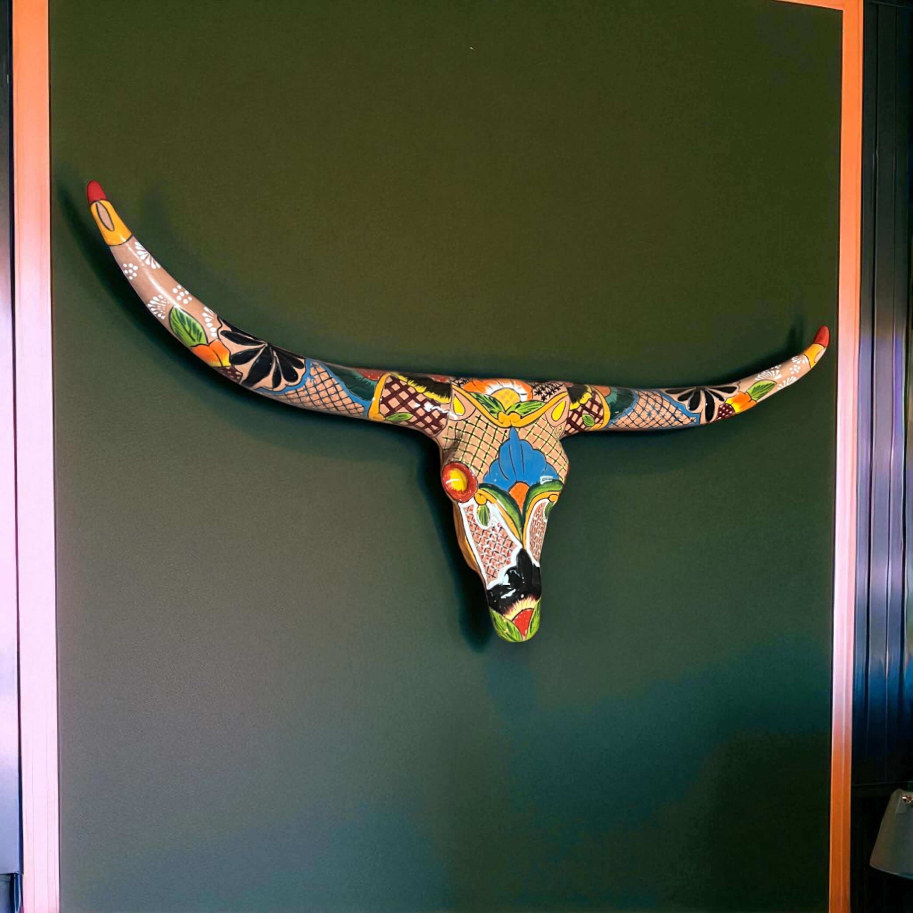 Calavera Longhorn Talavera | Arte de Pared Mexicano de Toro Hecho a Mano