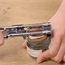 Abridor de frascos y botellas de acero inoxidable ajustable