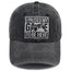 Gorra de béisbol ajustable con la frase "Pausé mi juego para estar aquí"