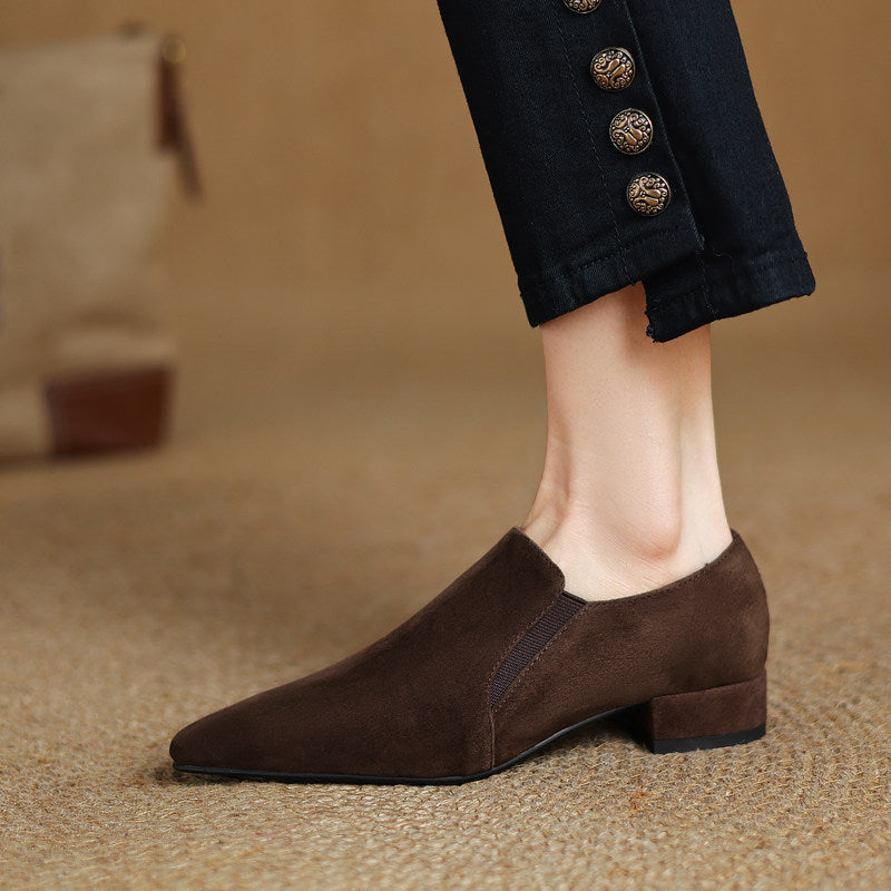 Zapatos de tacón grueso de ante con punta puntiaguda para mujer – Escote profundo tacón bajo