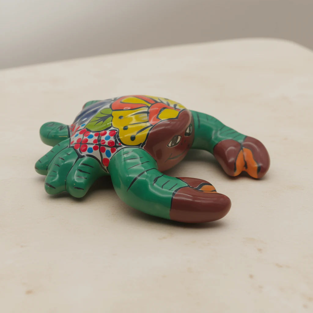 Escultura de cangrejo de Talavera | Arte mexicano vibrante hecho a mano