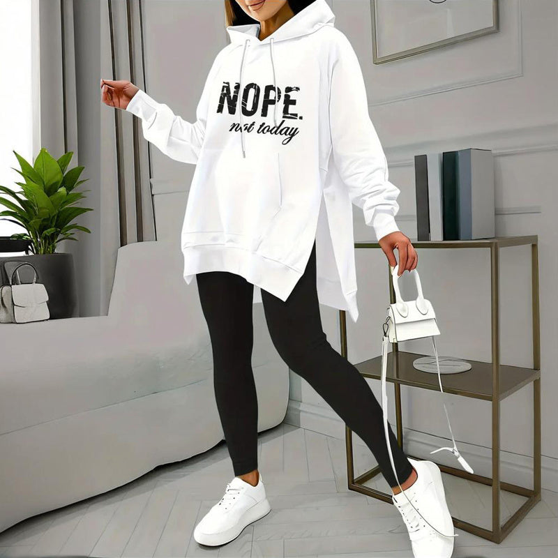 Conjunto informal de 2 piezas: leggings de color liso y sudadera con capucha con estampado de letras