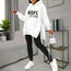 Conjunto informal de 2 piezas: leggings de color liso y sudadera con capucha con estampado de letras