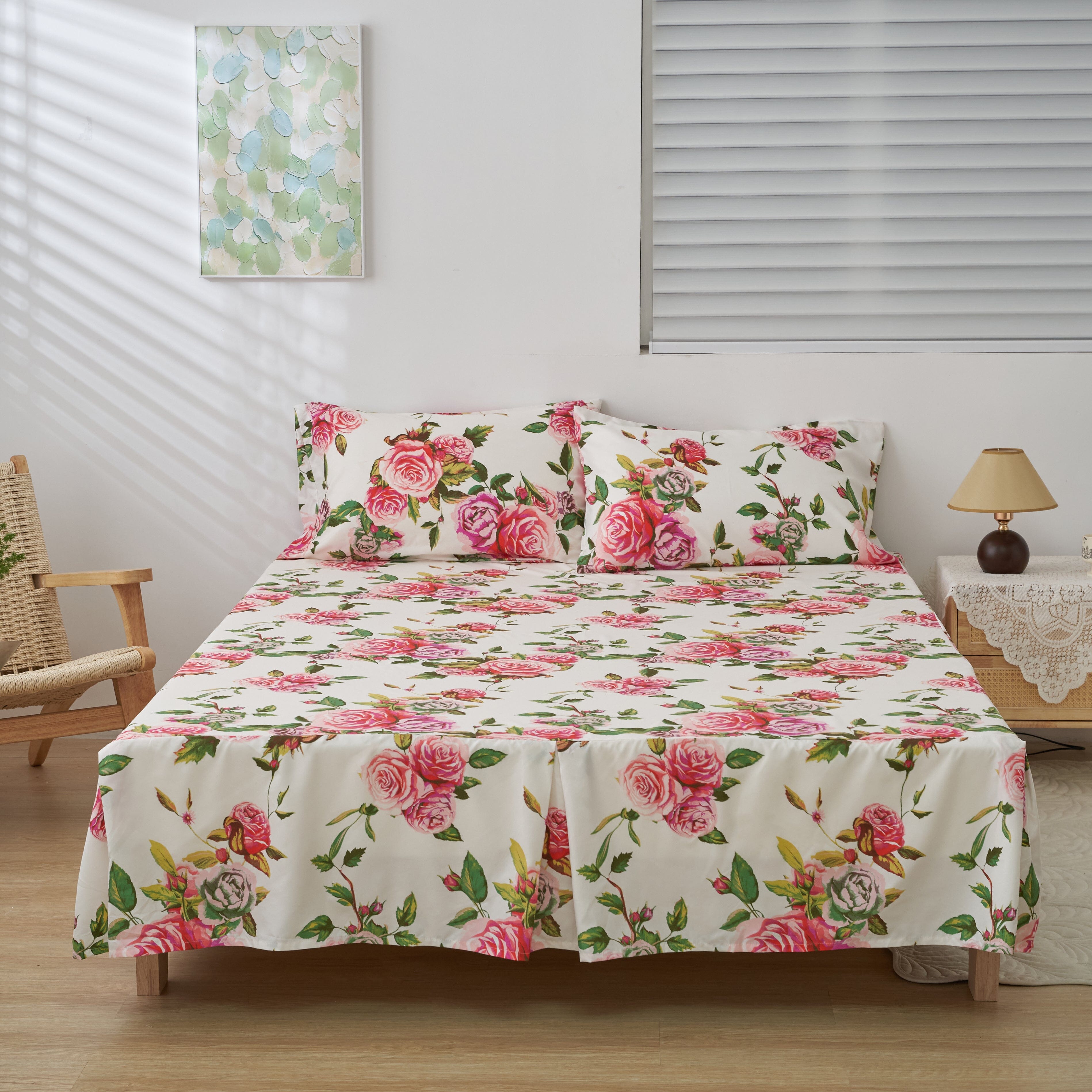 Faldón de cama con rosas románticas de DaDa Bedding - Volante a juego rosa y blanco para juego de colcha acolchada - Faldón de cama de poliéster ligero y transpirable