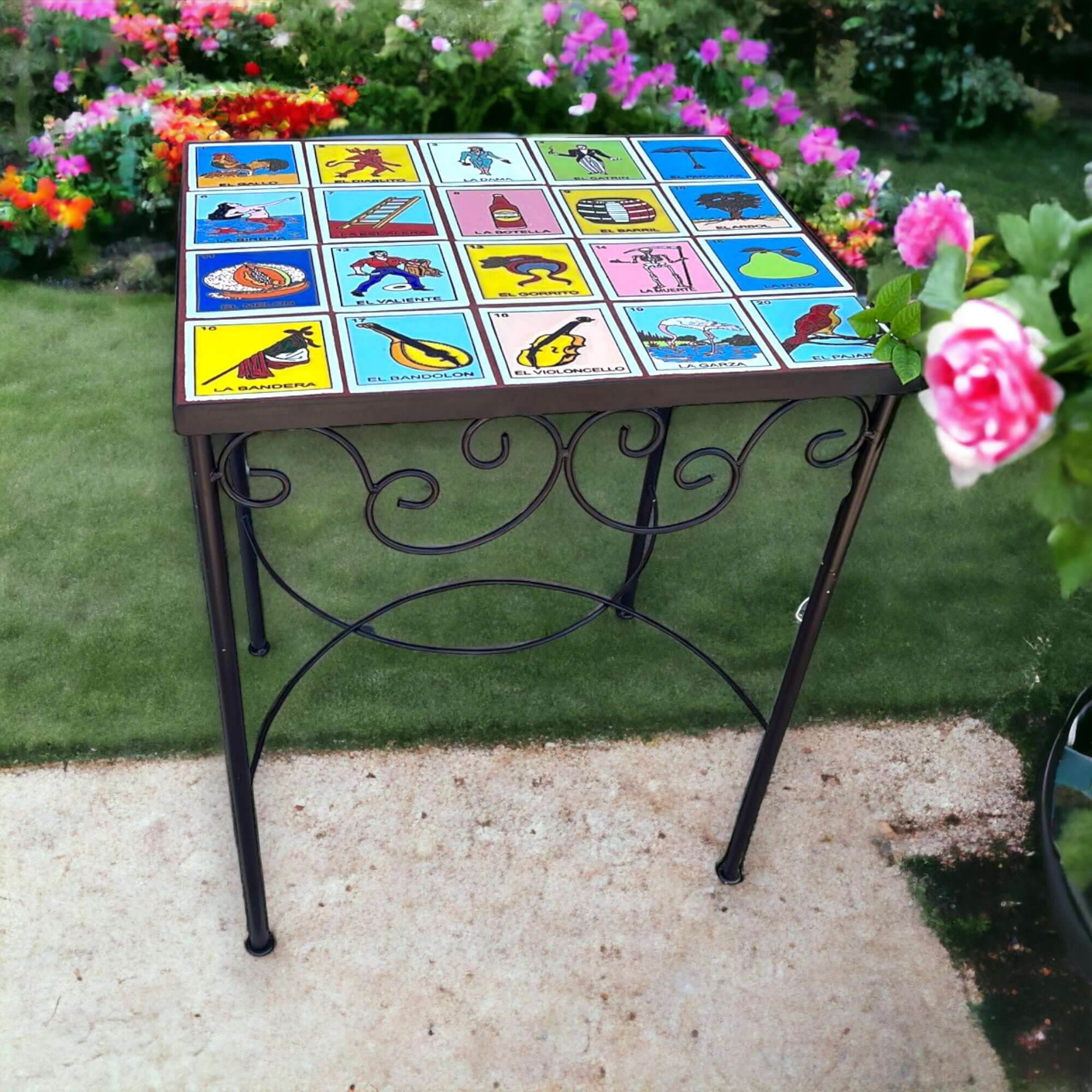 Mesa auxiliar mexicana hecha a mano | Azulejos de Talavera Lotería