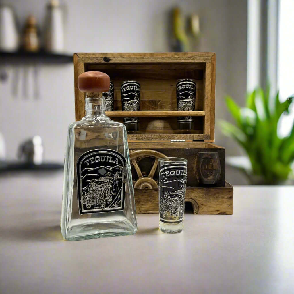 Juego de tequileros y decantador mexicanos | Cofre de madera rústico