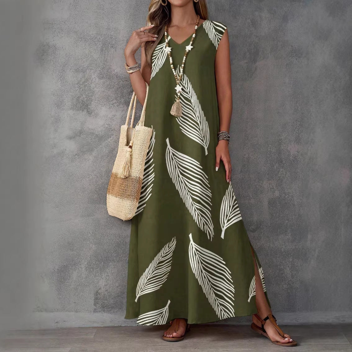 Maxivestido estampado sin mangas con cuello de pico y talle alto | 3 colores