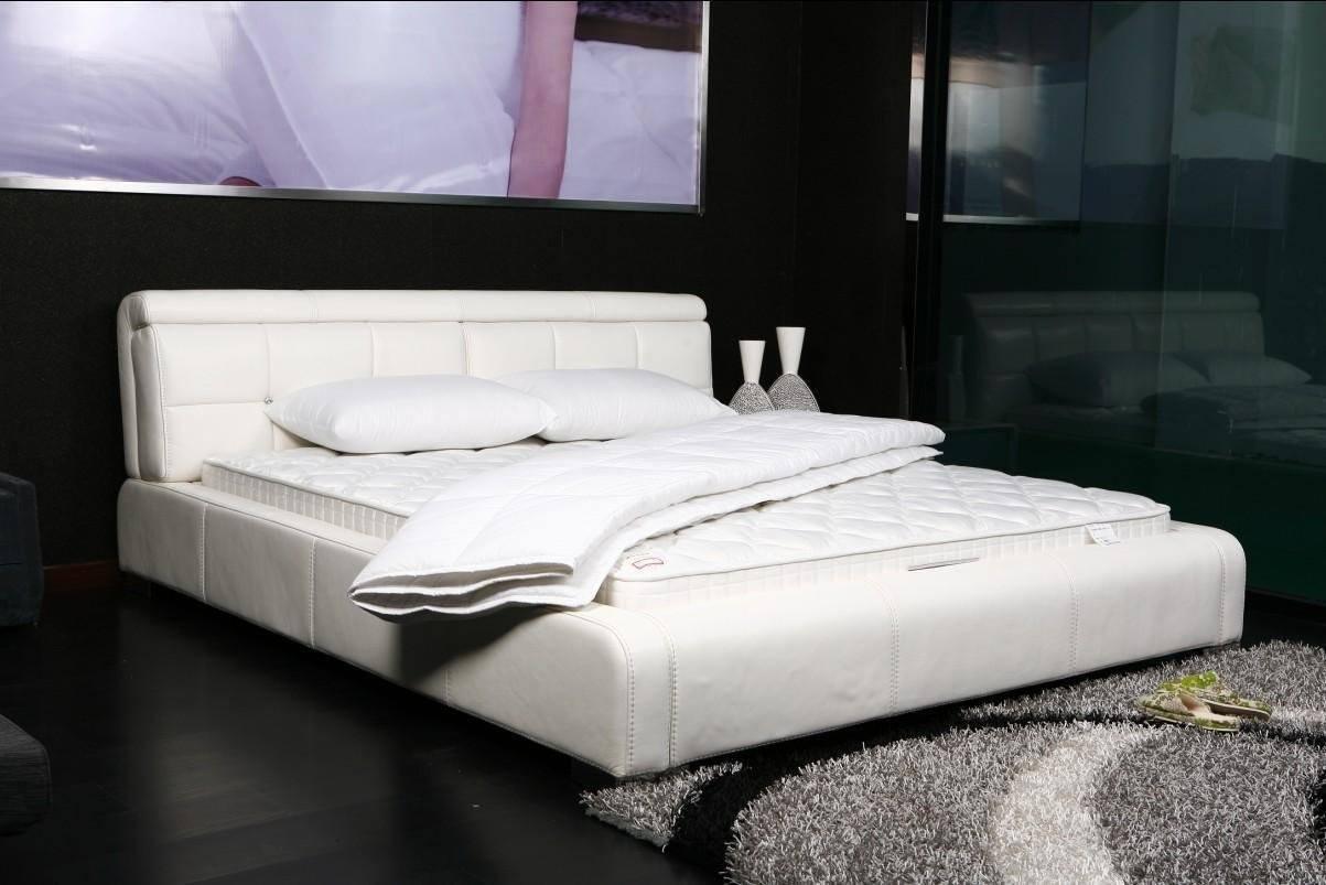 Acolchado de colchón con cubierta acolchada DaDa Bedding Solid White Ultra Extra Comfort para cama, 1 pieza