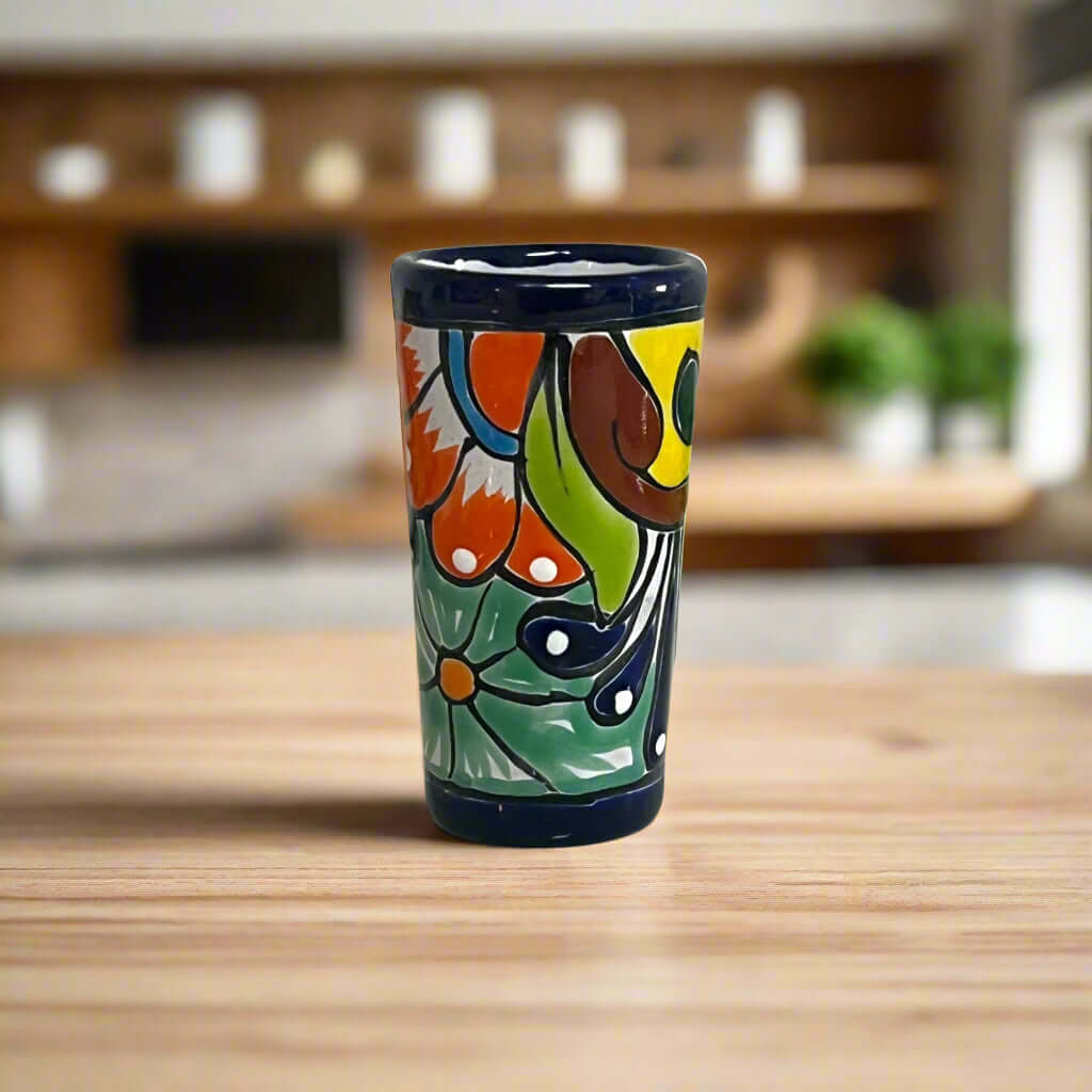 Vaso Tequilero Talavera Borde Azul | Cristalería Mexicana Pintada a Mano