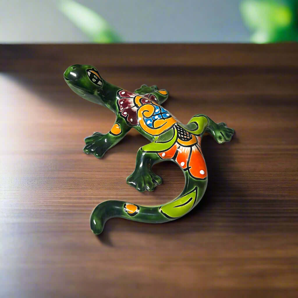 Figura de Lagarto de Talavera | Escultura de Cerámica Mexicana Pintada a Mano