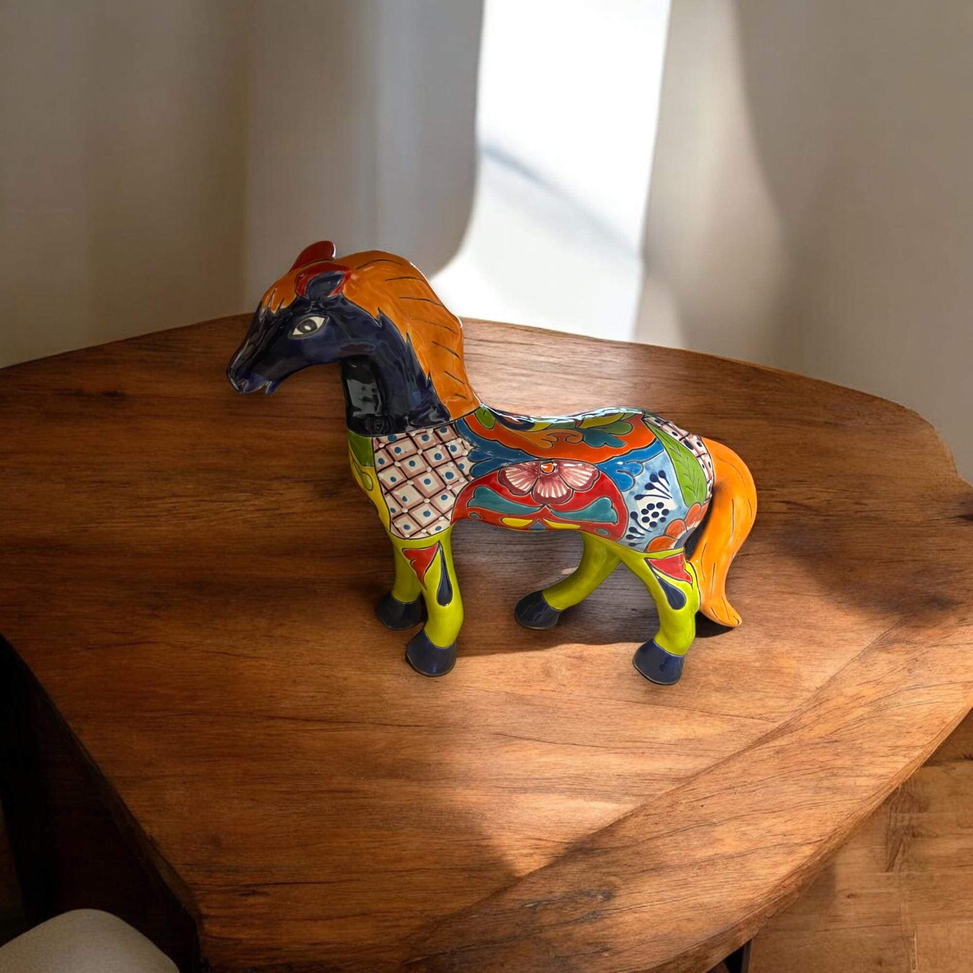 Estatua de caballo pequeña de Talavera | Decoración mexicana vibrante pintada a mano