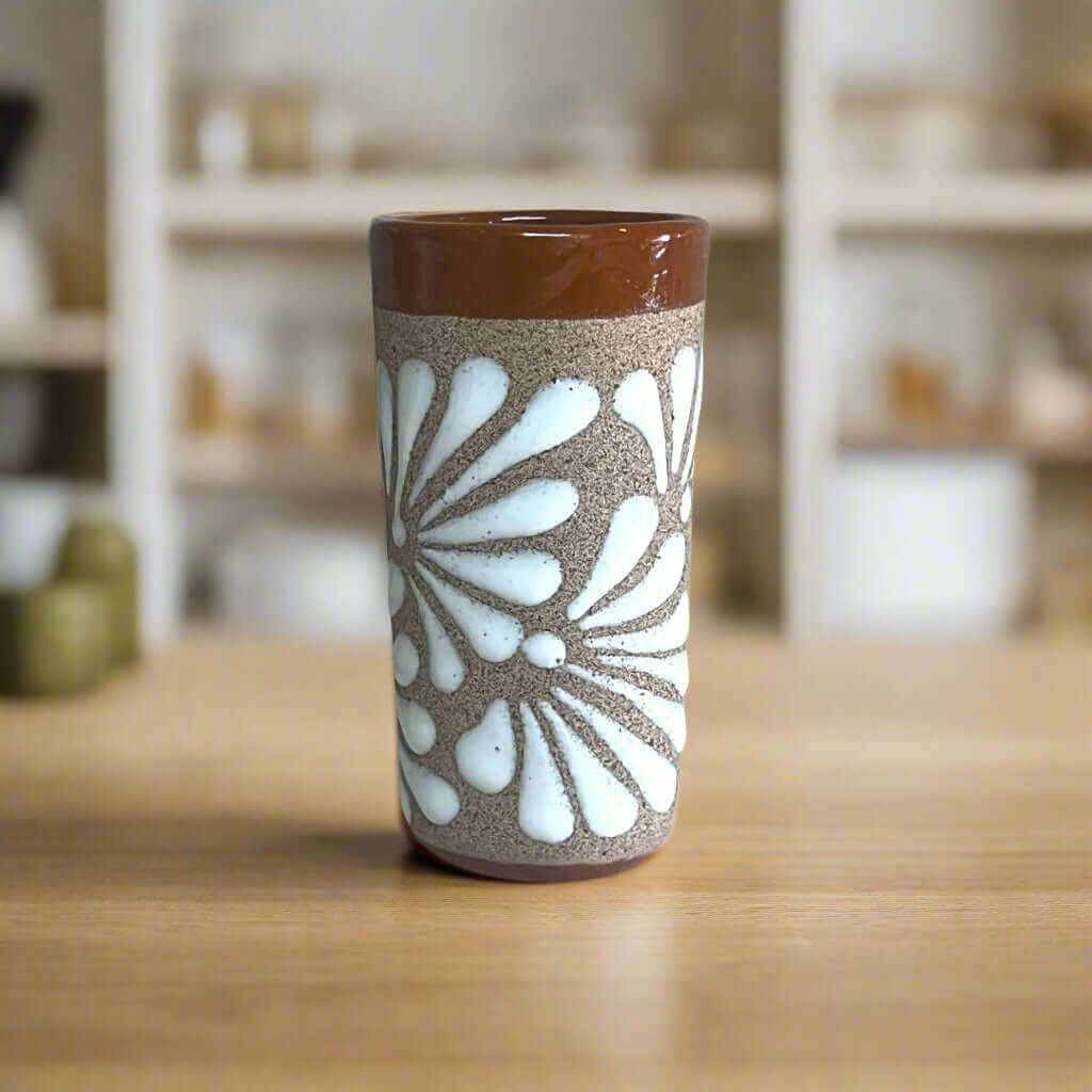 Vaso Tequilero Rústico de Talavera | Vasos y Copas de Cerámica Mexicana Hechos a Mano