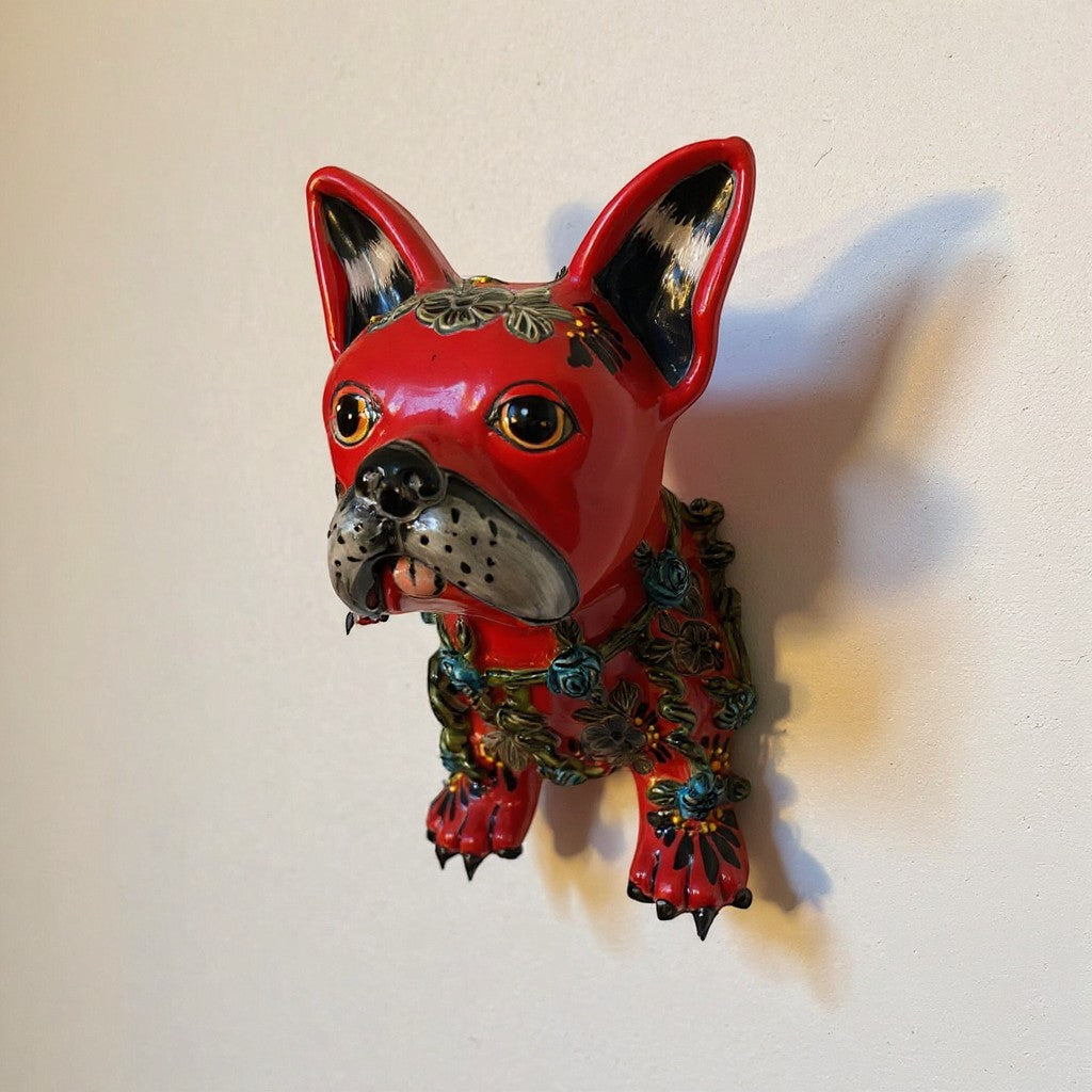 Estatua de Bulldog Francés de Talavera Colorida | Arte de Pared Hecho a Mano (Mediano)